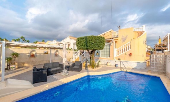 Villa - Resale - Orihuela Costa - Playa Flamenca