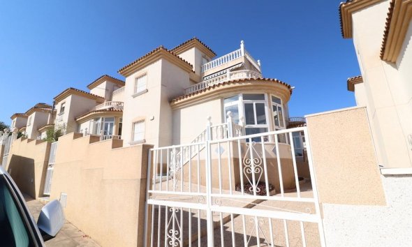 Villa - Resale - Orihuela Costa - Villamartín