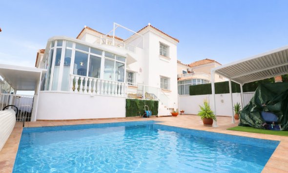 Villa - Resale - Orihuela Costa - Villamartín