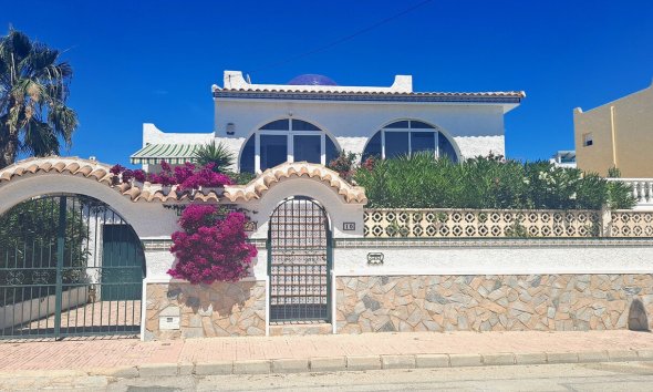 Villa - Resale - San Miguel de Salinas - BLUE LAGOON