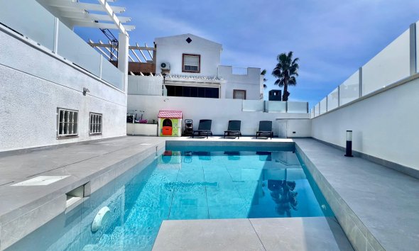 Villa - Resale - San Miguel de Salinas - Las filipinas