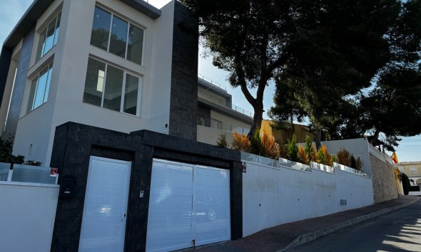 Villa - Resale - Torrevieja - Los Balcones