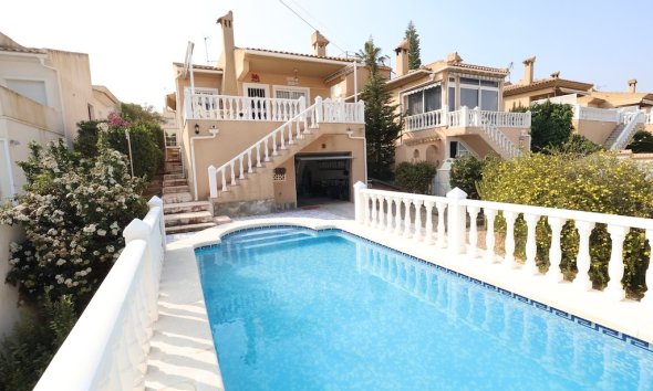 Villa - Resale - Torrevieja - Los Balcones