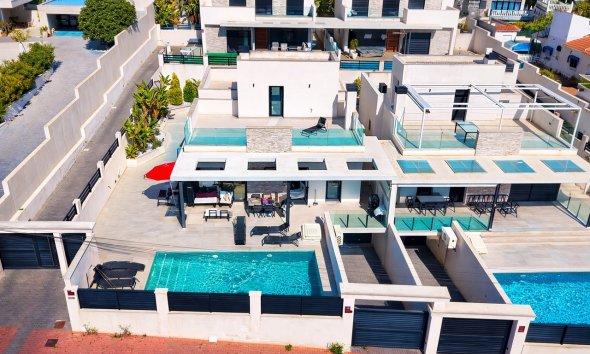 Villa - Resale - Torrevieja - Los Balcones