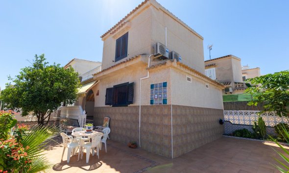 Villa - Resale - Torrevieja - Torreblanca