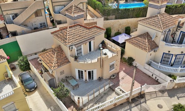 Villa - Resale - Villamartin - Villamartín