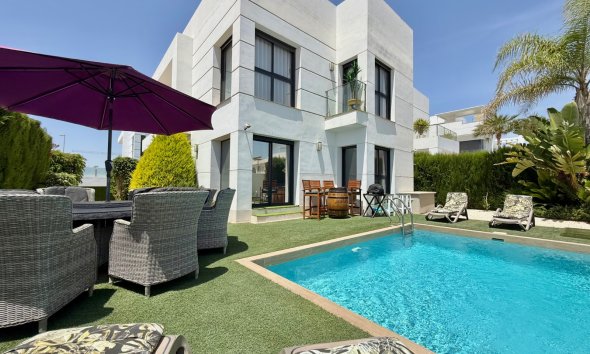 Villa - Reventa - Ciudad Quesada - Ciudad Quesada