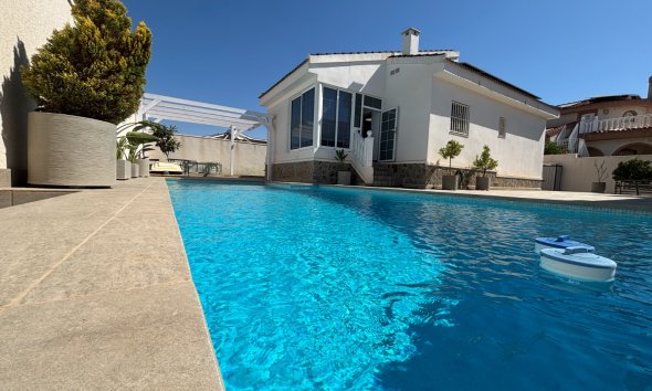 Villa - Reventa - Ciudad Quesada - Lo Pepin