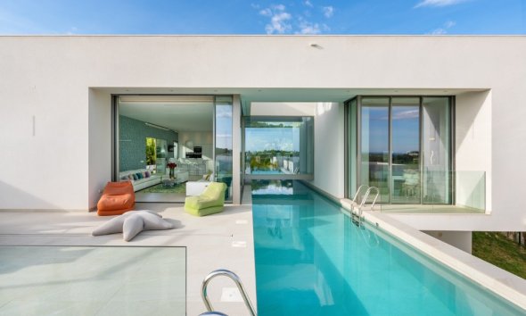 Villa - Reventa - Las Colinas - Las Colinas Golf