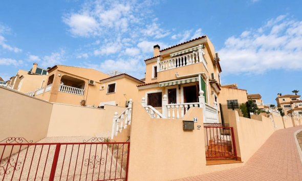 Villa - Reventa - Orihuela Costa - Blue Lagoon