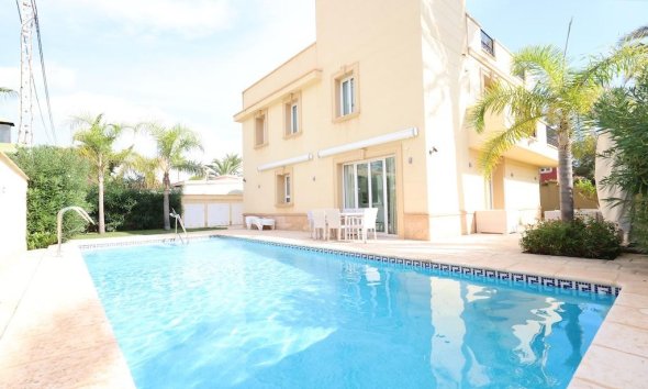 Villa - Reventa - Orihuela Costa - Costa blanca