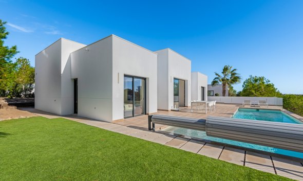 Villa - Reventa - Orihuela Costa - FO-55270