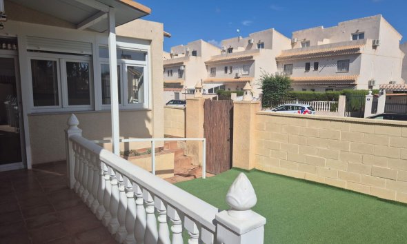 Villa - Reventa - Orihuela Costa - La Zenia- Orihuela costa