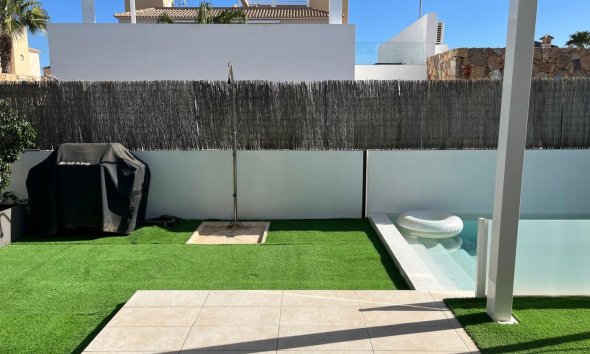 Villa - Reventa - Orihuela Costa - Lomas de Cabo Roig