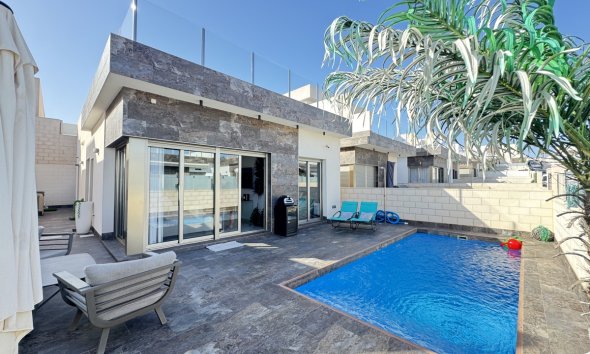 Villa - Reventa - Orihuela Costa - Villamartin