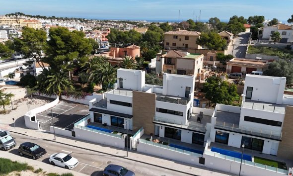 Villa - Reventa - Orihuela Costa - Villamartin