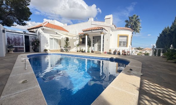Villa - Reventa - Orihuela Costa - Villamartin