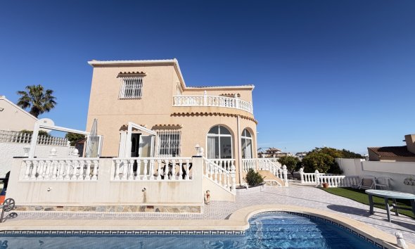 Villa - Reventa - Orihuela Costa - Villamartin