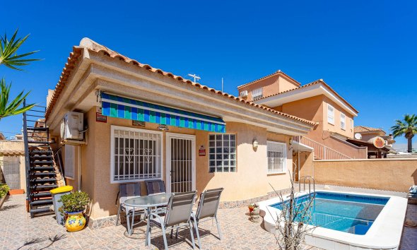 Villa - Reventa - Punta Prima - Punta Prima