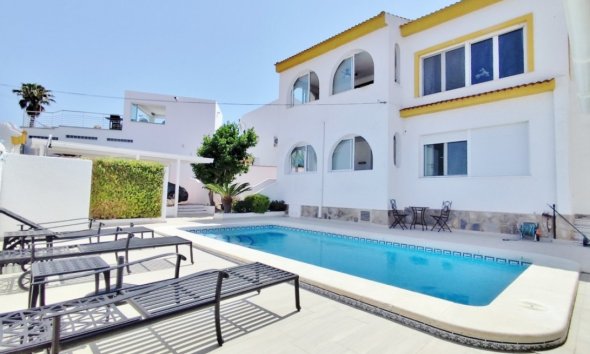 Villa - Reventa - San Miguel de Salinas - San Miguel de Salinas