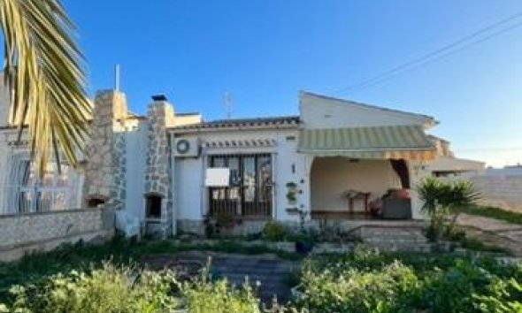 Villa - Reventa - Torrevieja - Aguas Nuevas