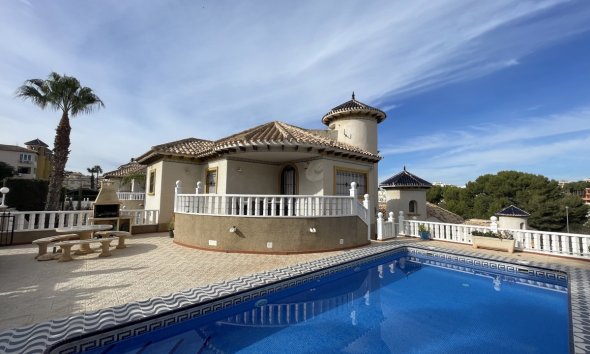 Villa - Reventa - Villamartin - Villamartin