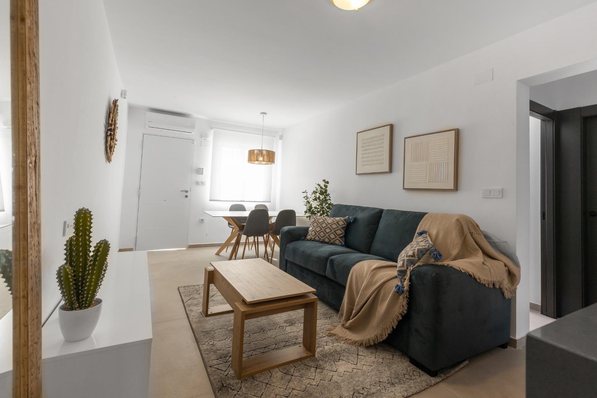 Wynajem długoterminowy - Bungalow / Domek parterowy - Torrevieja - Zona los Frutales