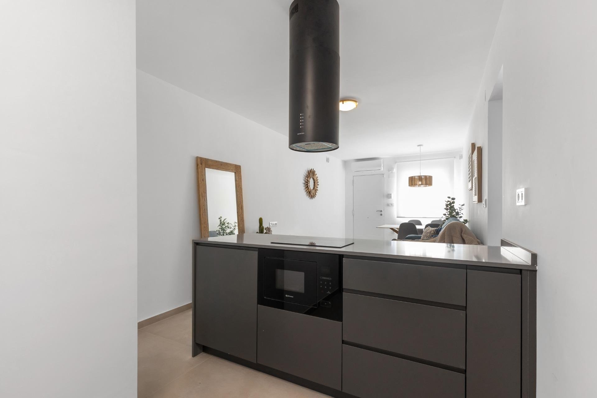 Wynajem długoterminowy - Bungalow / Domek parterowy - Torrevieja - Zona los Frutales