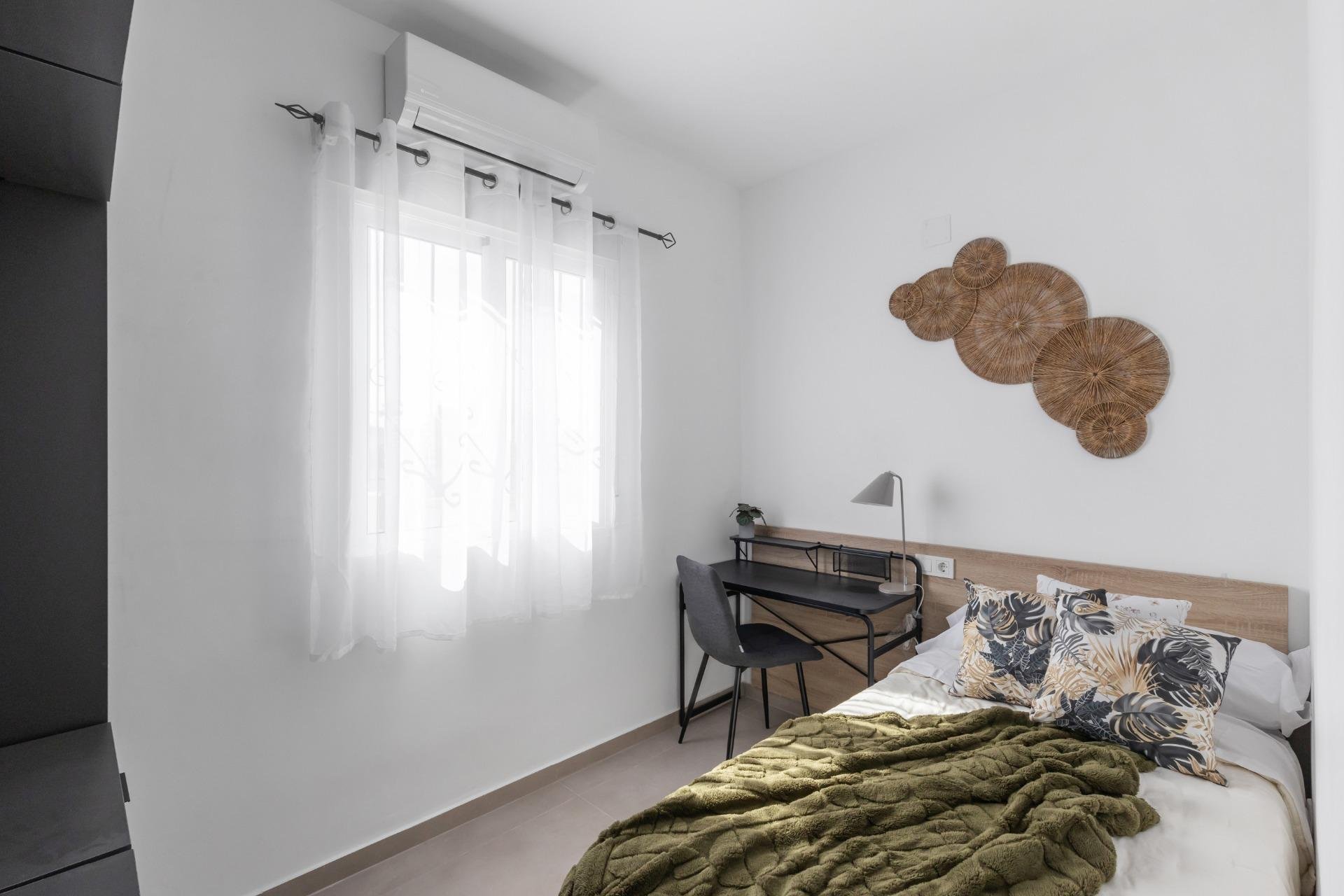 Wynajem długoterminowy - Bungalow / Domek parterowy - Torrevieja - Zona los Frutales