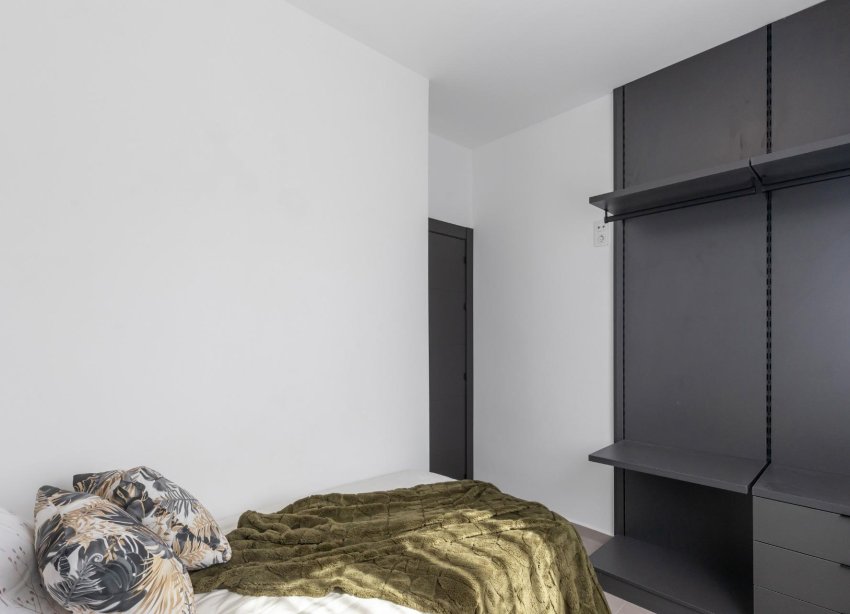 Wynajem długoterminowy - Bungalow / Domek parterowy - Torrevieja - Zona los Frutales