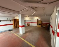 Wynajem długoterminowy - garage - Torrevieja - Centro