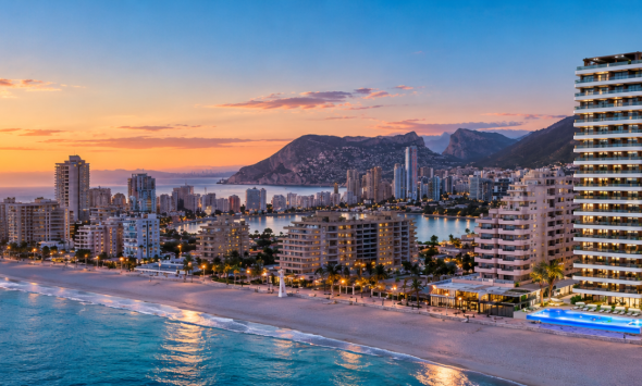new-build apartments at Playa de la Fossa Calpe