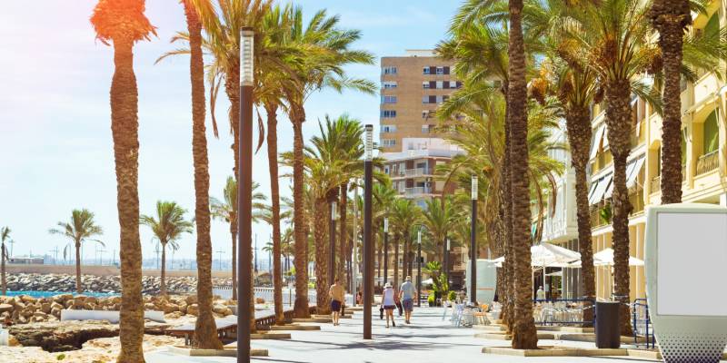 Buying a House in Torrevieja for Year-Round Living: Areas, Services and Lifestyle