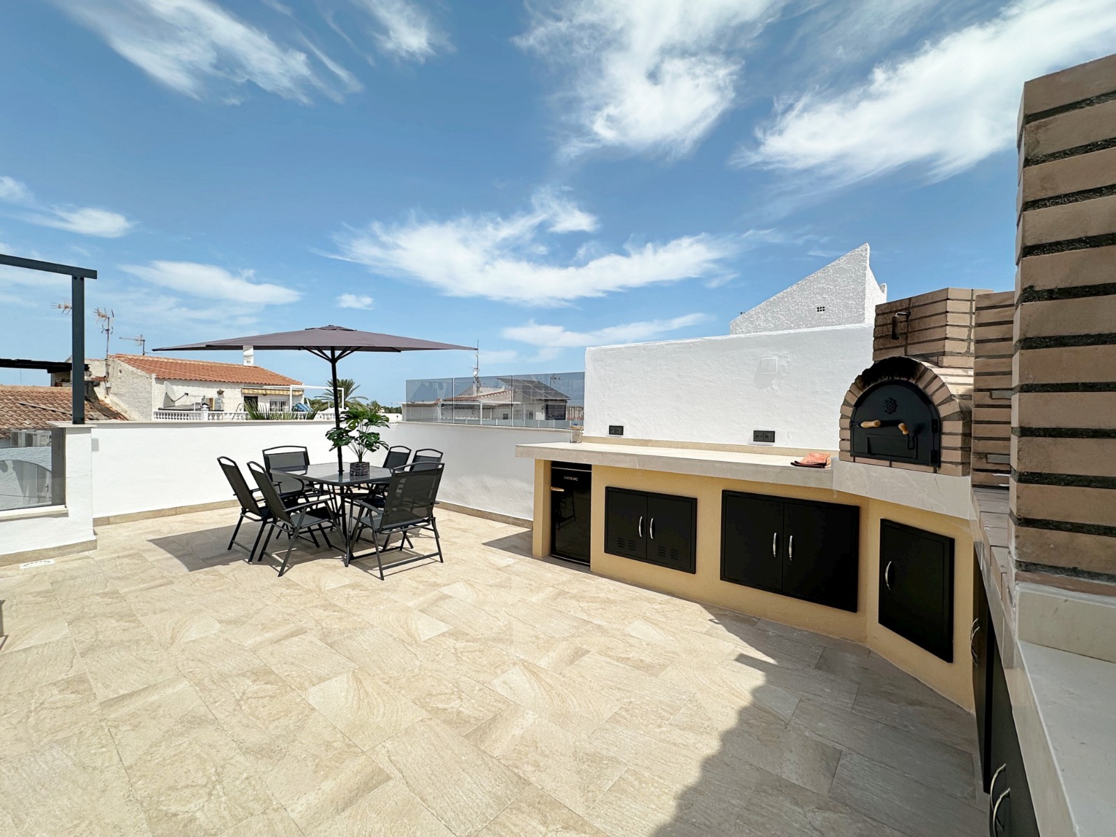 Adosado · Reventa - Torrevieja · Alicante · España Adosado · Reventa - Torrevieja · Alicante · España