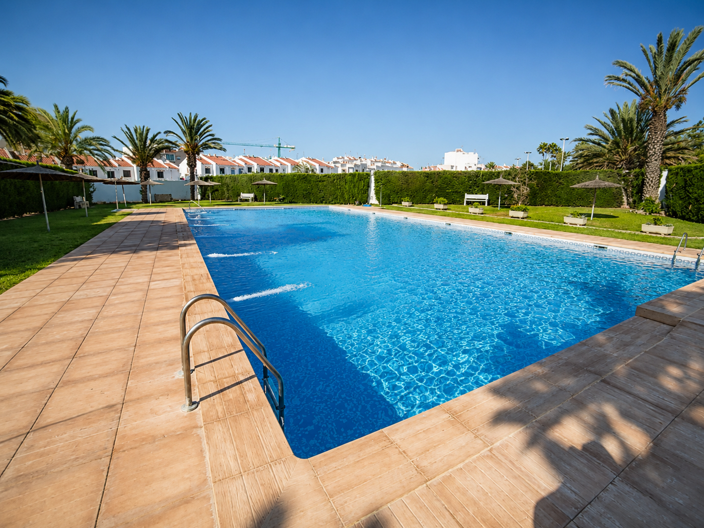 Adosado · Reventa - Torrevieja · Alicante · España Adosado · Reventa - Torrevieja · Alicante · España