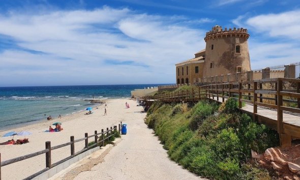 Obra nueva - Bungalow - Pilar de la Horadada - La Torre De La Horadada