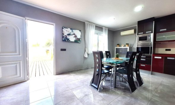 Resale - Bungalow - Torrevieja - San luis