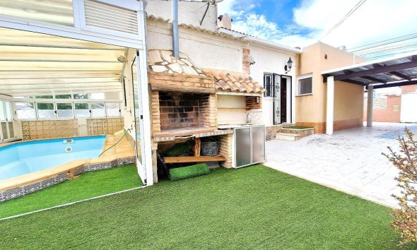 Resale - Bungalow - Torrevieja - San luis