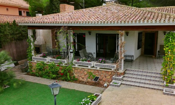 Resale - Villas - Dehesa De Campoamor