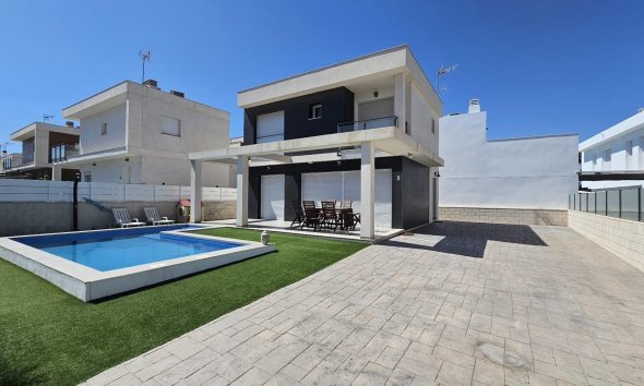 Resale - Villa - Santa Pola - Gran Alacant