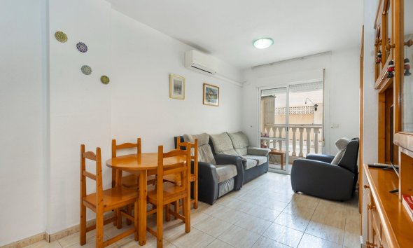 Resale - Apartment - Torrevieja - El molino