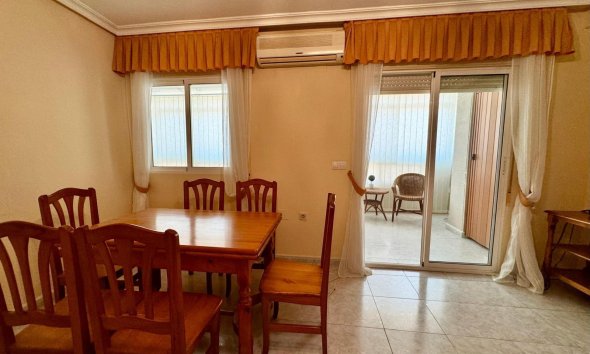 Resale - Apartment - Torrevieja - Habaneras