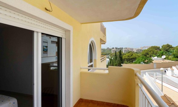 Resale - Apartment - Orihuela Costa - Campoamor