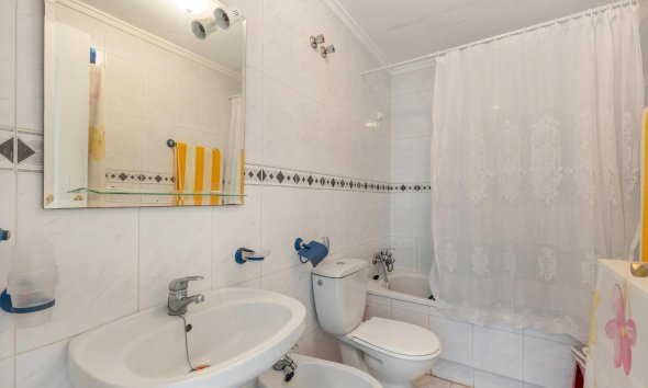 Resale - Apartment - Torrevieja - Torreblanca