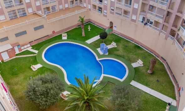 Resale - Apartment - Torrevieja - Parque las naciones