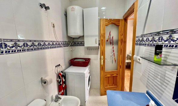 Resale - Apartment - Orihuela Costa - La Zenia