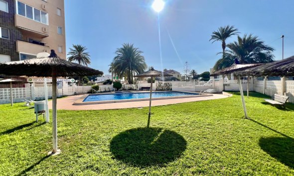 Resale - Apartment - Orihuela Costa - La Zenia