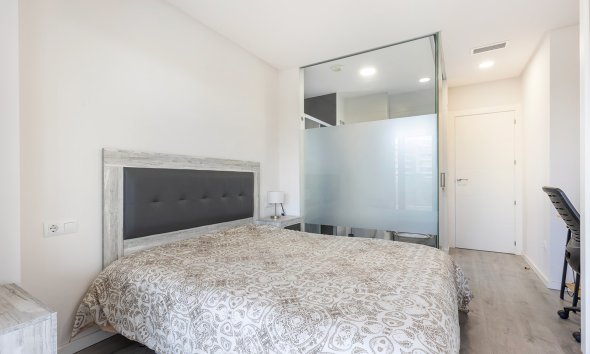 Rynek Wtórny - Apartment - Orihuela Costa - Villamartín-Las Filipinas