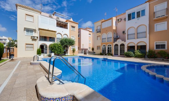 Resale - Bungalow - Torrevieja - playa de los naufragos