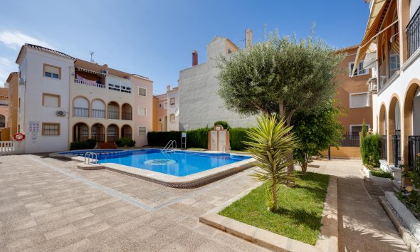 Resale - Bungalow - Torrevieja - playa de los naufragos